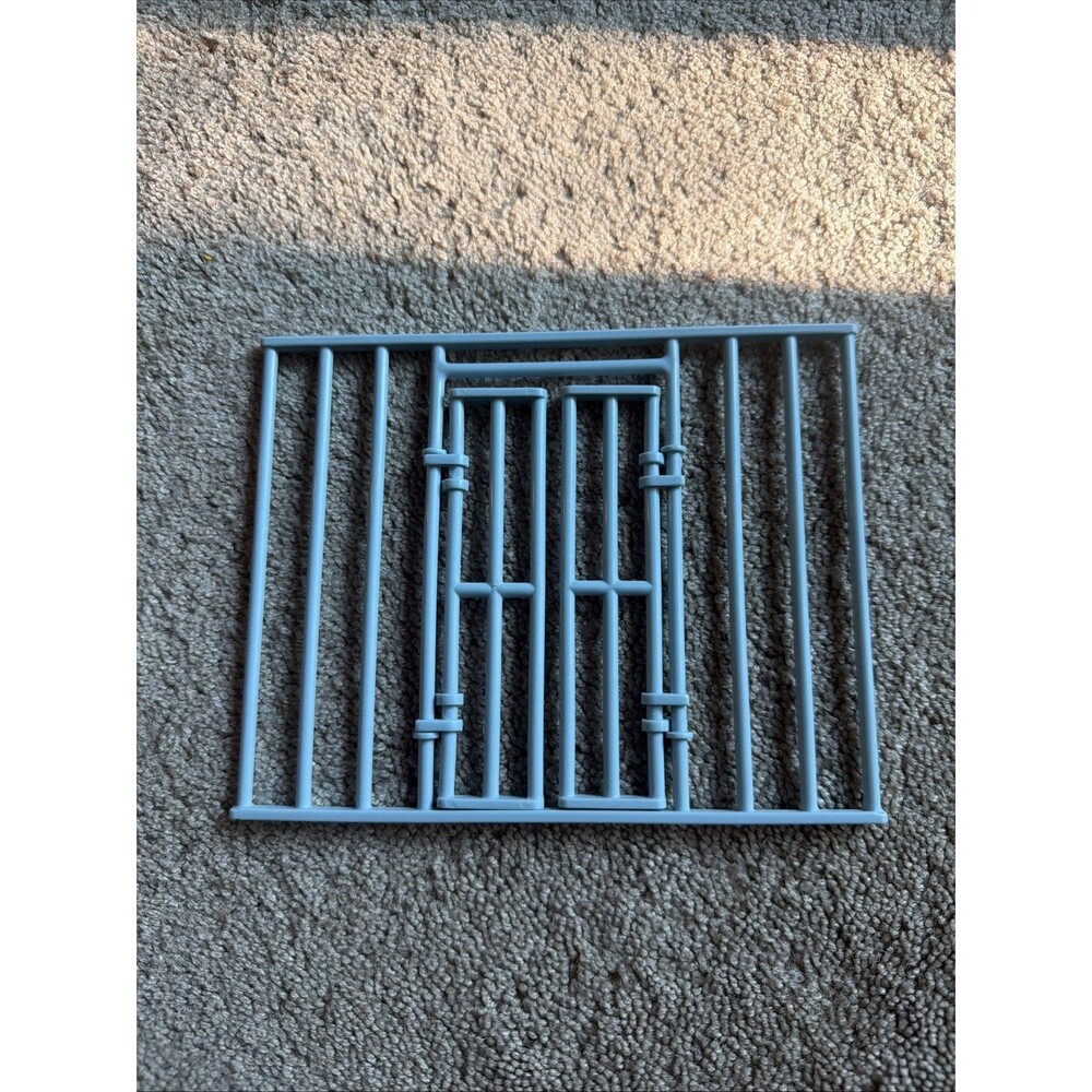 1990 Playmates Ninja Turtles TMNT Technodrome Jail Wall & Doors Parts
